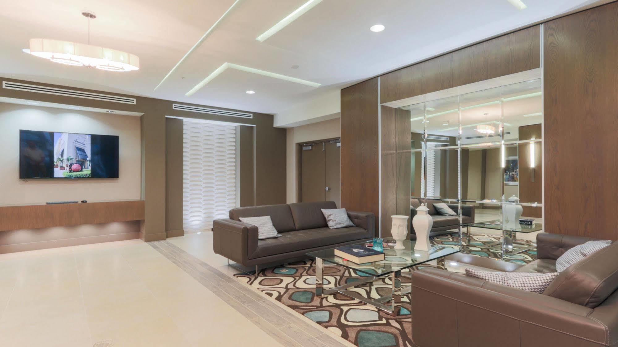 Pelicanstay In Coconut Grove Miami コーラル・ゲーブルズ（フロリダ州） エクステリア 写真